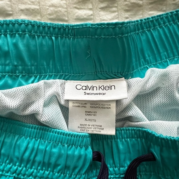Calvin Klein Men’s Swim Trunks Size XL - Picture 2 of 3